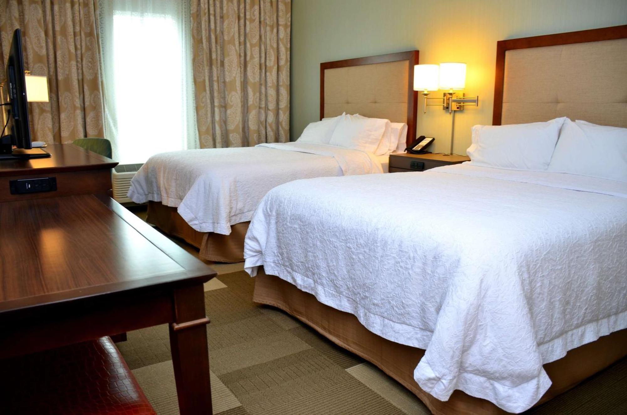 Hampton Inn & Suites - Deland Exteriör bild