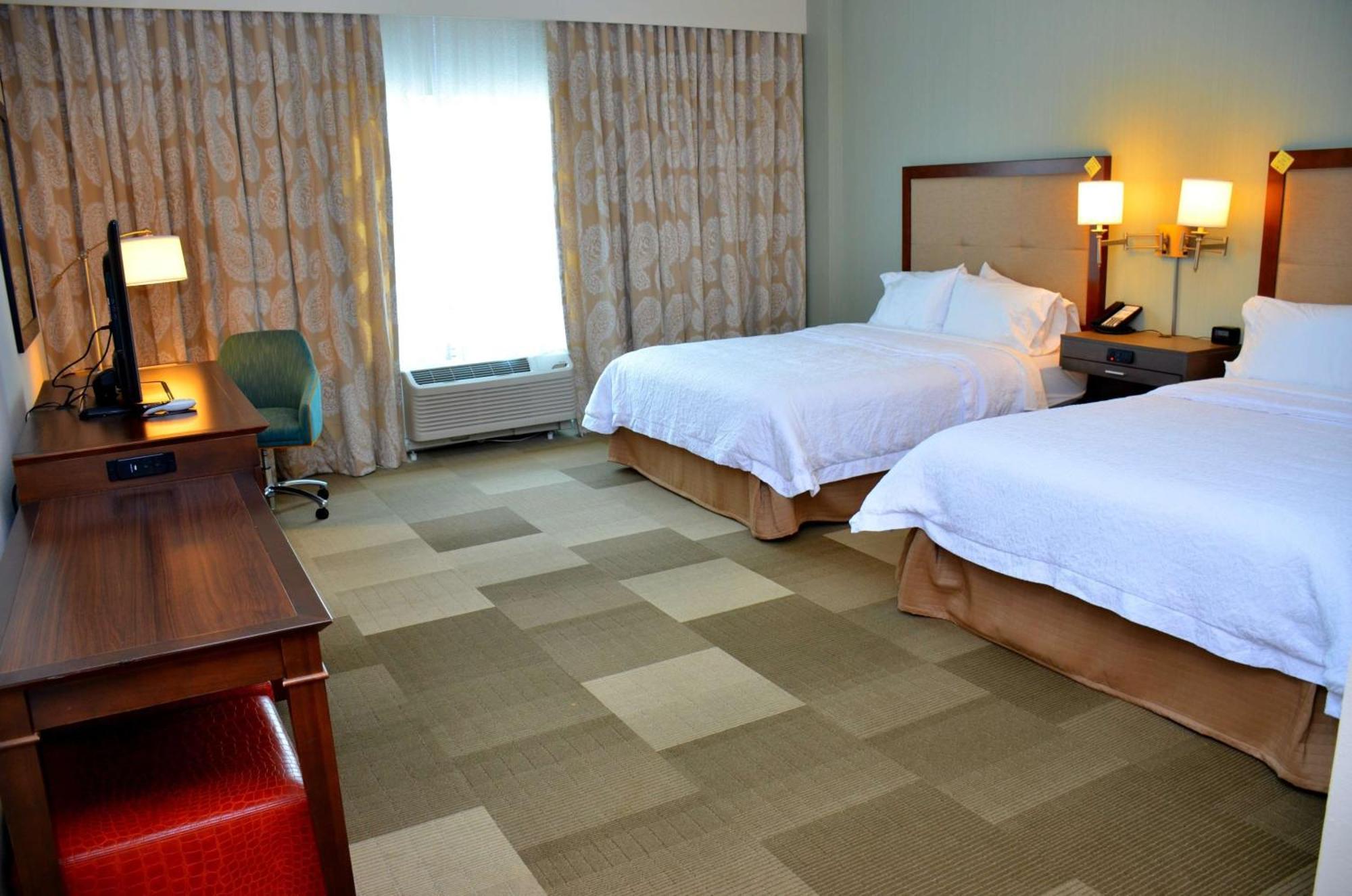 Hampton Inn & Suites - Deland Exteriör bild